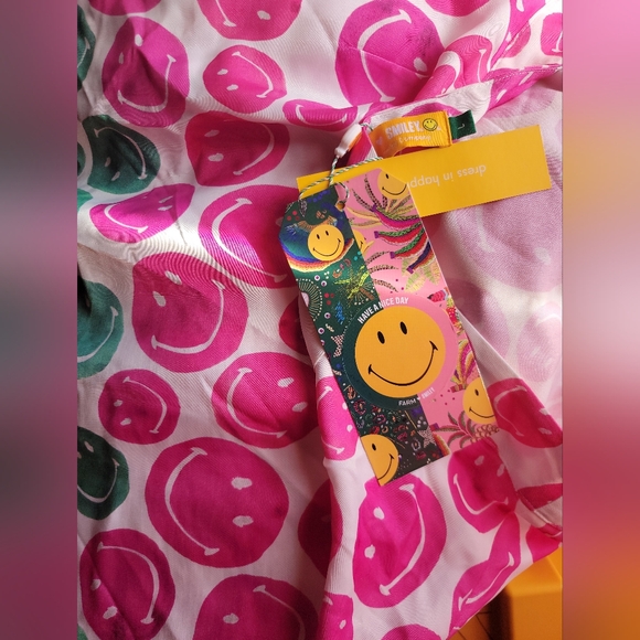 Farm Rio Smiley Nwt skirt rainbow red pink yellow green L blogger fav designer - Picture 5 of 6